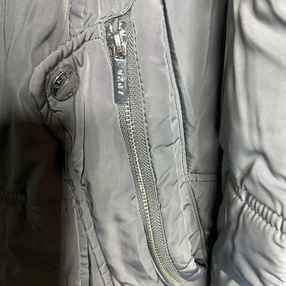 Dkny puffy jacket xl - Picture 9 of 16
